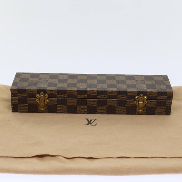 LOUIS VUITTON Damier Ebene Watch Case Trunk - Picture 12 of 16